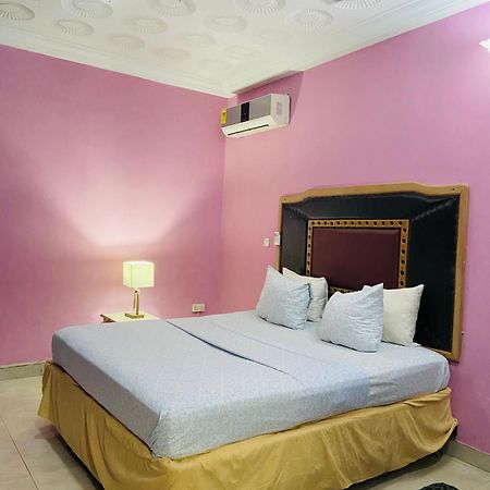 Heaven Gate Hotel Accra Extérieur photo