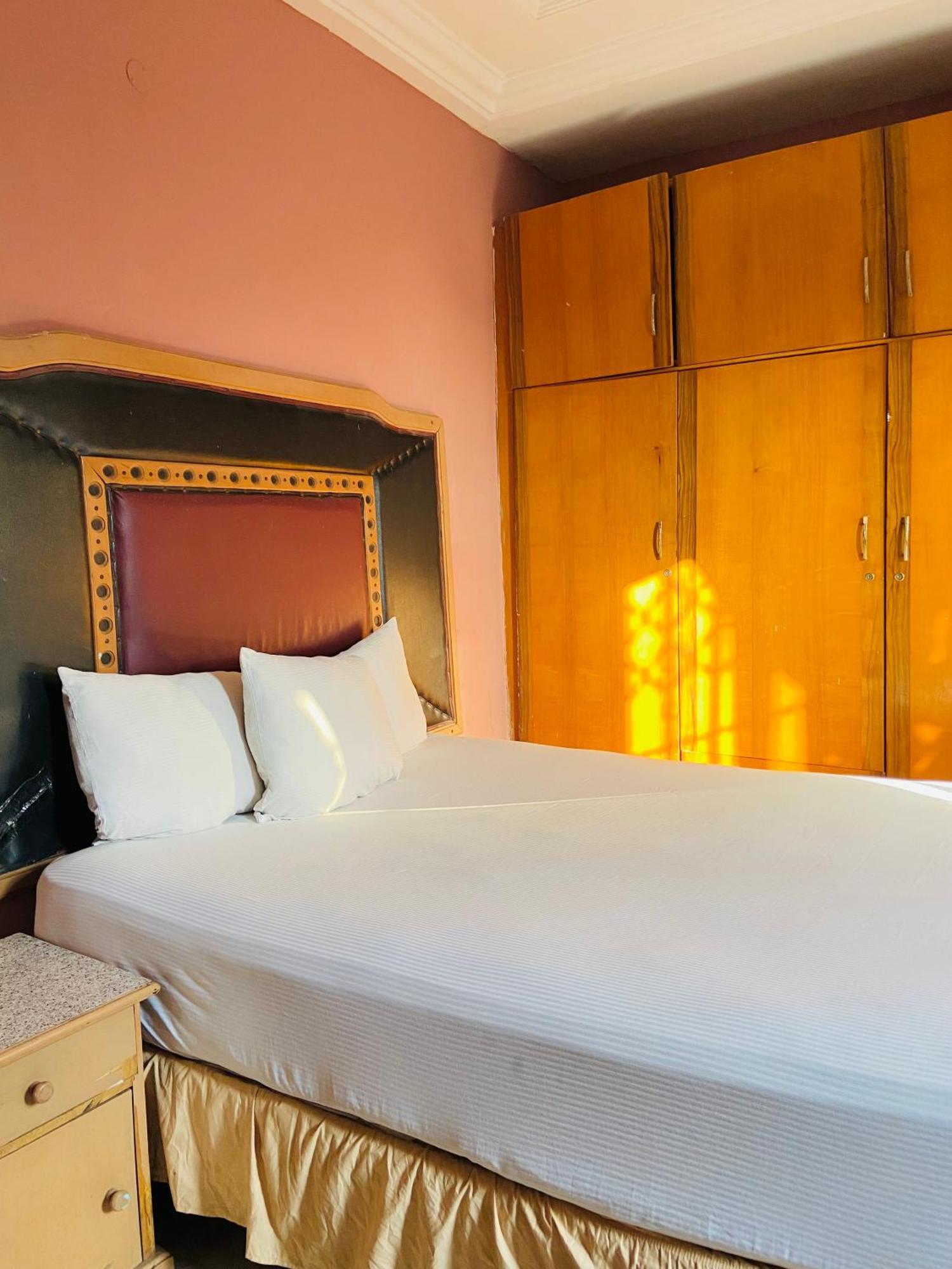 Heaven Gate Hotel Accra Extérieur photo